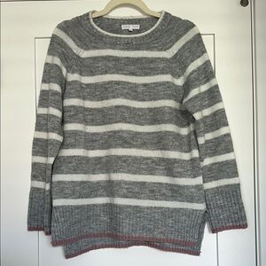 Emory Park Gray and White Striped Crew Neck Sweater